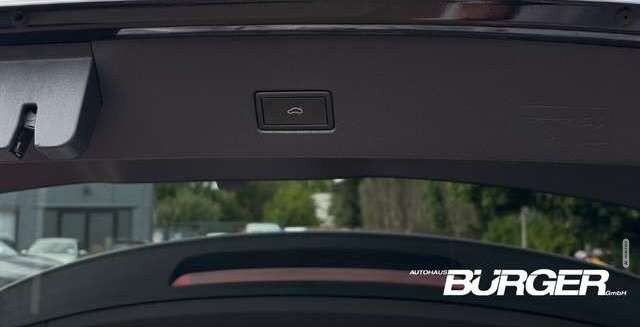 Volkswagen T-Roc Navi ACC Kamera Winterpaket El. Heckklappe CarPlay