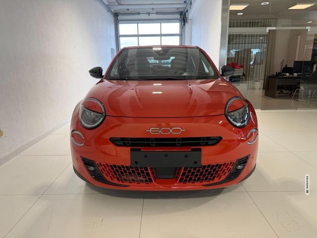 Fiat 600 La Prima Hybrid 1.2 T3 107 kW (145 PS) DCT, Winterpaket, Dolce Vita Paket, L