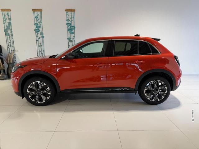 Fiat 600 La Prima Hybrid 1.2 T3 107 kW (145 PS) DCT, Winterpaket, Dolce Vita Paket, L