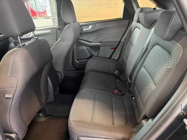 Ford Kuga Cool & Connect 1.5 EcoBoost +LED+PDC+SZH+NAVI+M&S+