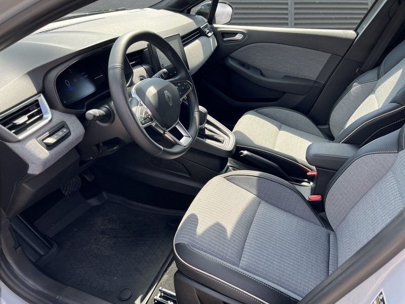Renault Clio TCe 90 X-Tronic Autom. Techno GJR+SHZ+RFK