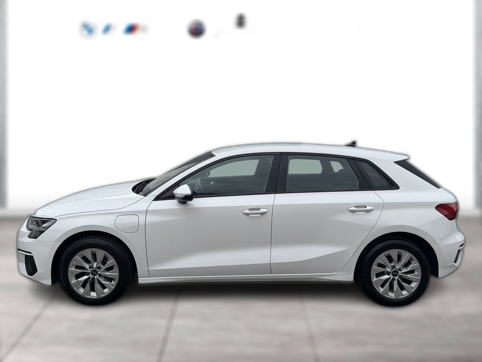 Audi A3 Sportback 40 TFSI e basis Fahrassistenz Infotaiment SHZ PDC