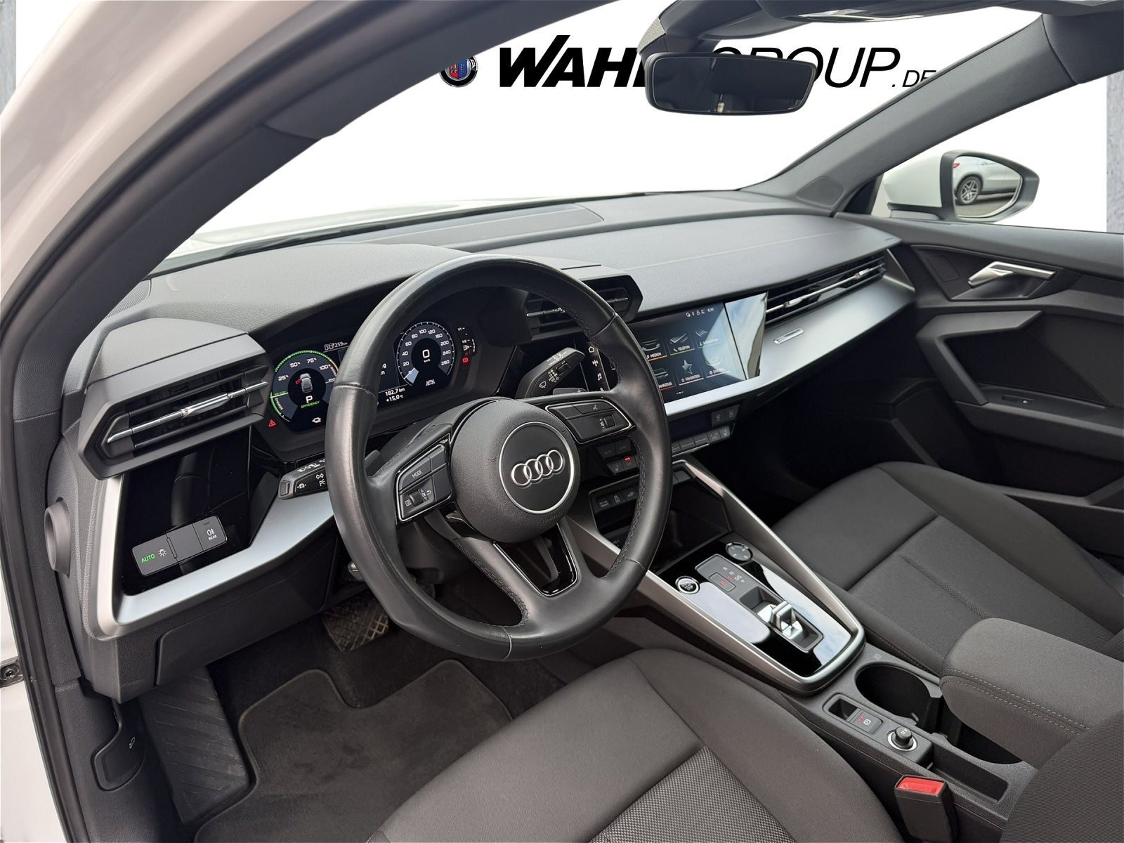 Audi A3 Sportback 40 TFSI e basis Fahrassistenz Infotaiment SHZ PDC