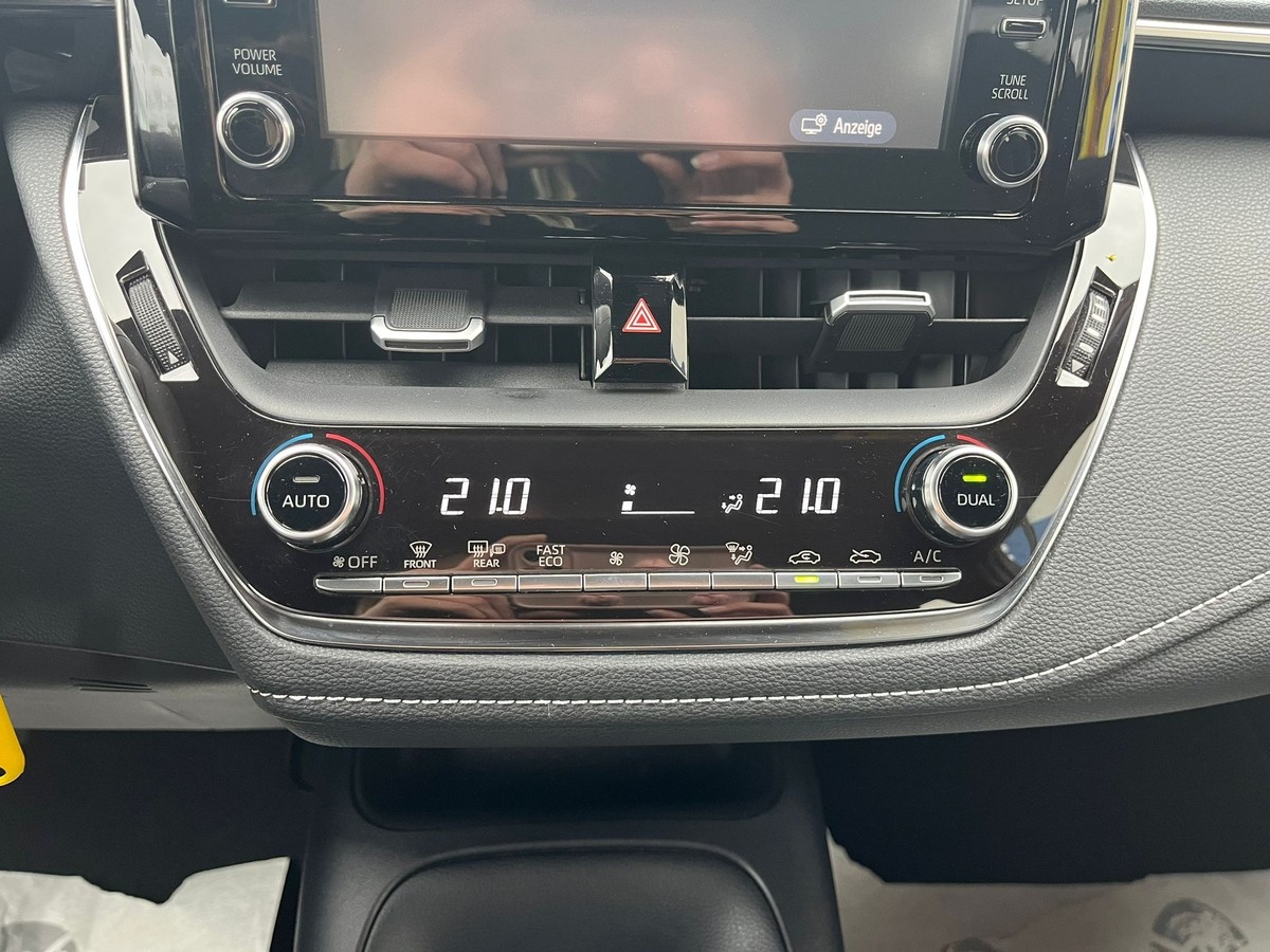 Toyota Corolla 1.2T Comfort *Bluetooth*Lenkradheizung*