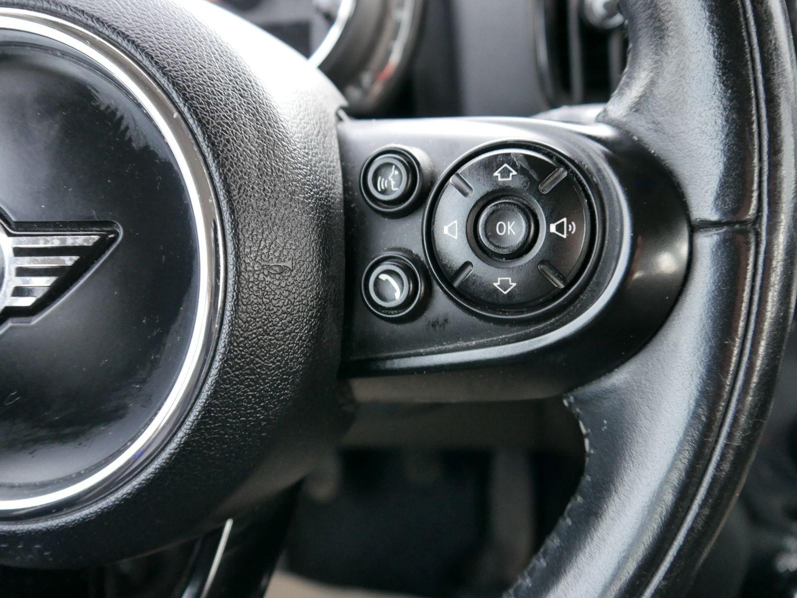 Citroën C3 PureTech Max*LED*PDC-HI*NAVI-ÜBER-SMARTLINK*BLUETOOTH*SPIGEL-PAKET