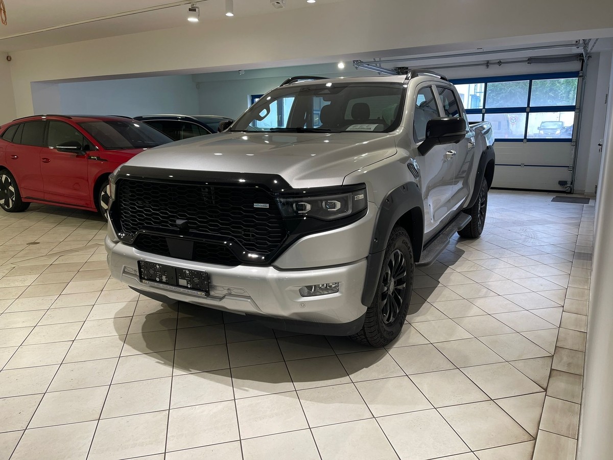 Foton 4 Ultra Black Edition NEU Lagerfahrzeug