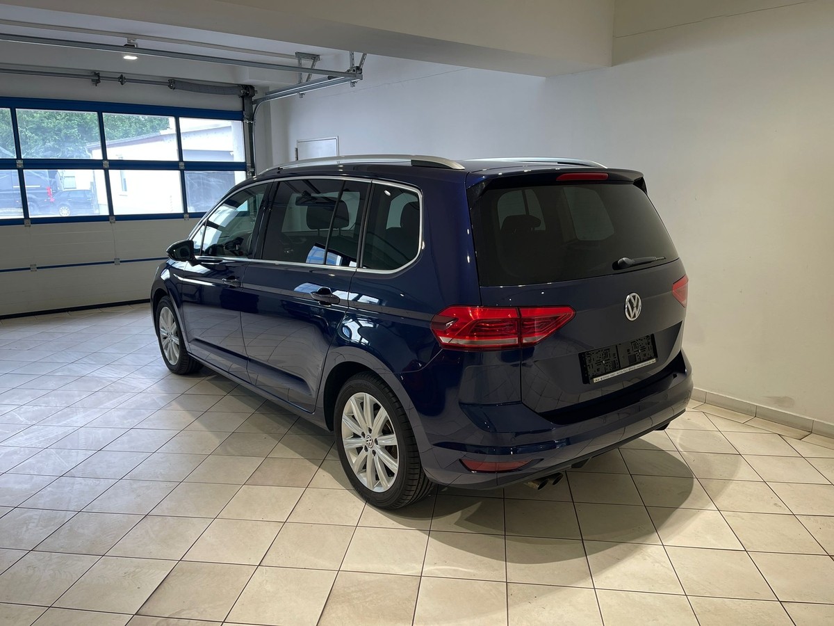 Volkswagen Touran 1.4TSI PANO LED 3-Z-Klima