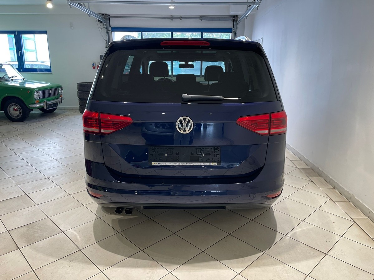 Volkswagen Touran 1.4TSI PANO LED 3-Z-Klima