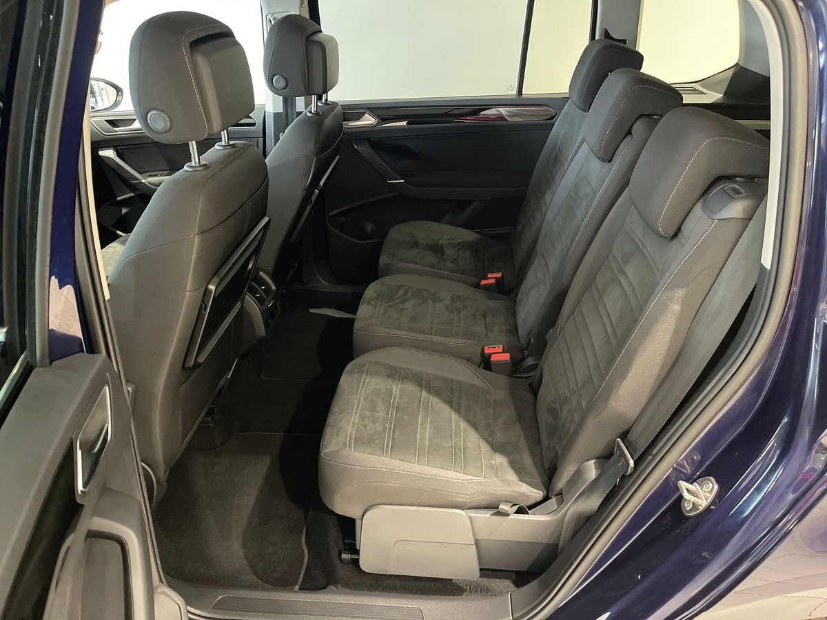 Volkswagen Touran 1.4TSI PANO LED 3-Z-Klima