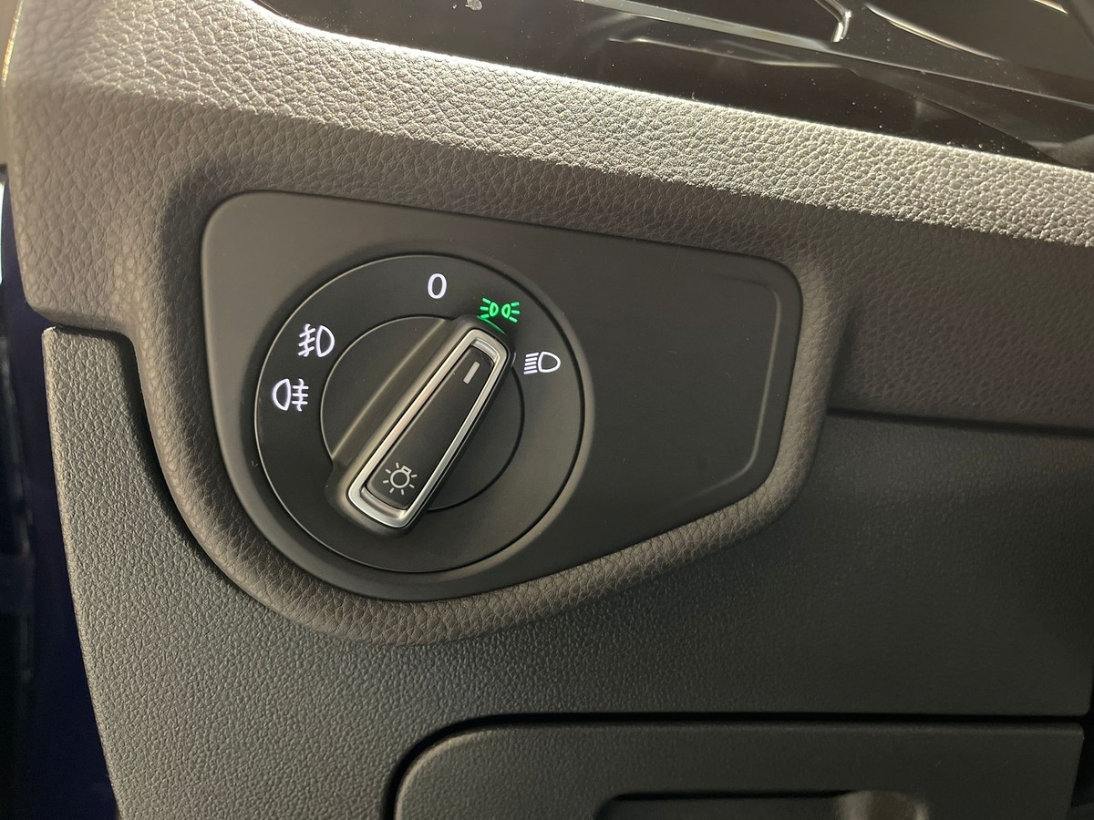 Volkswagen Touran 1.4TSI PANO LED 3-Z-Klima
