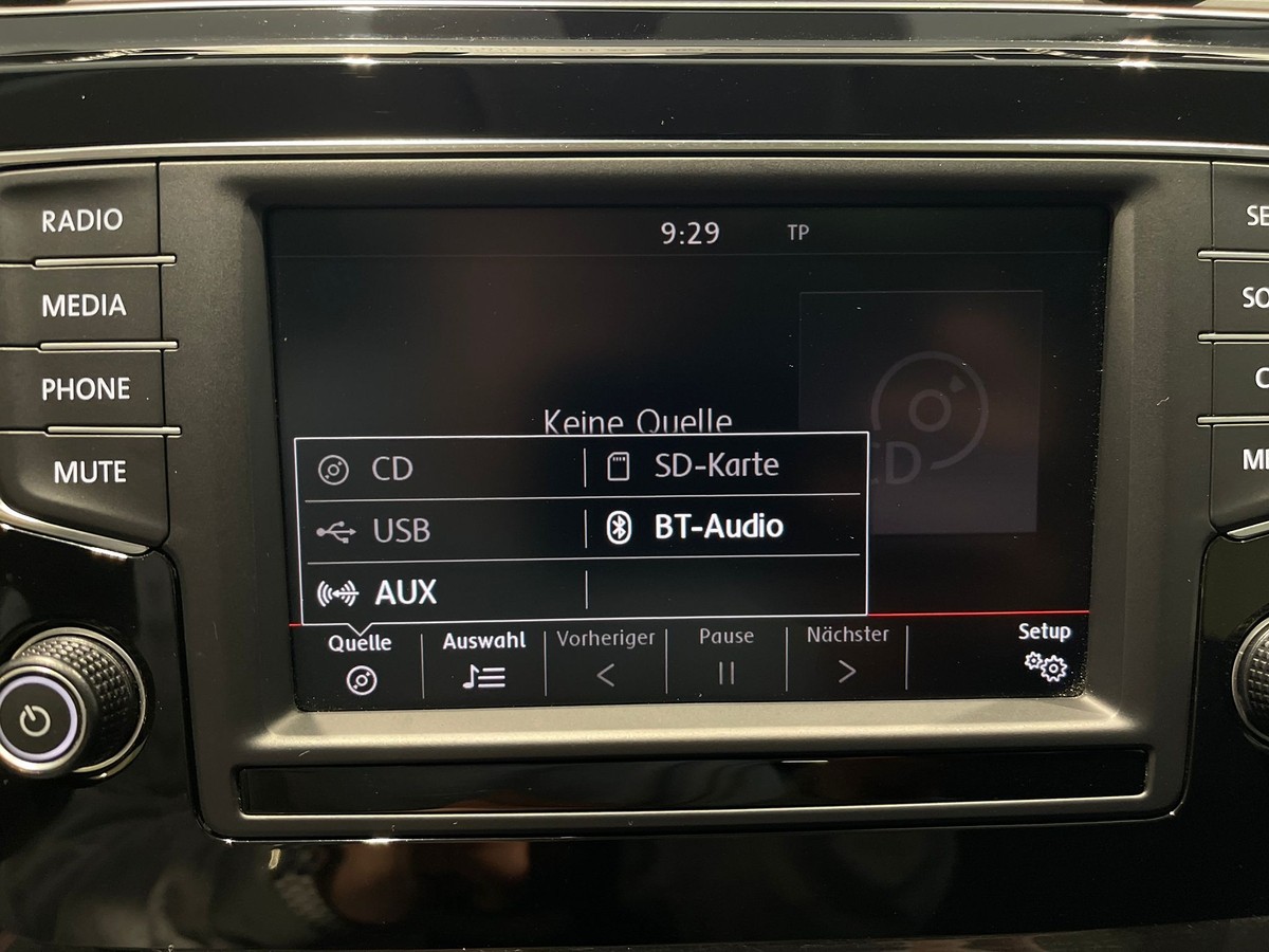 Volkswagen Touran 1.4TSI PANO LED 3-Z-Klima