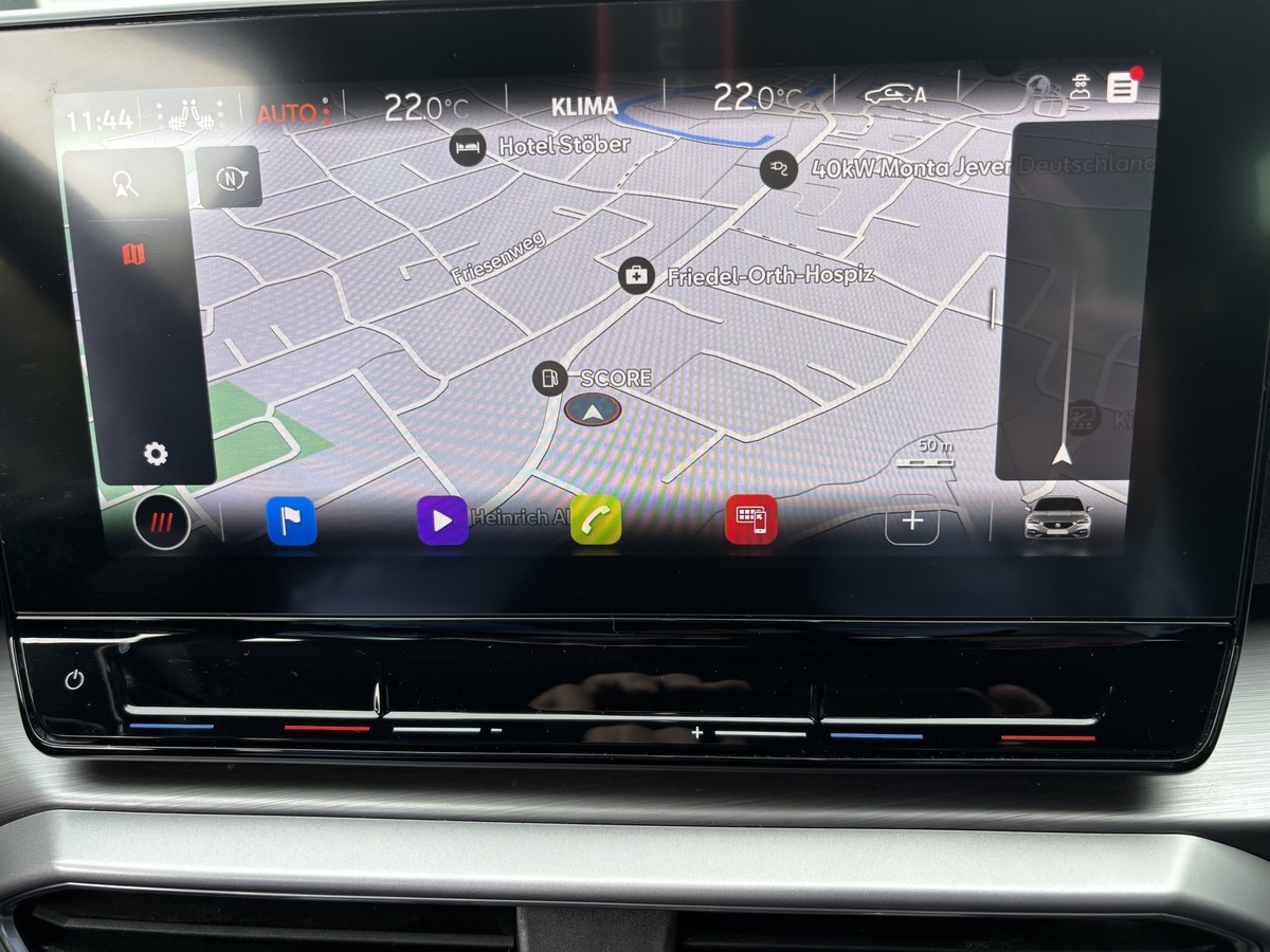 Seat Leon Sportstourer FR, Navi,LED, DAB,Tempo
