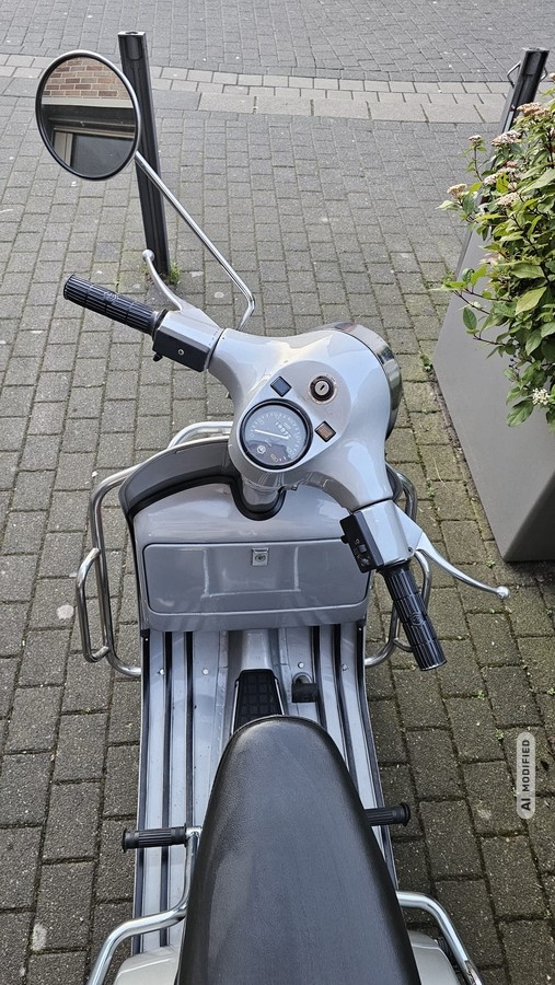 Vespa P 80 X original Lack 