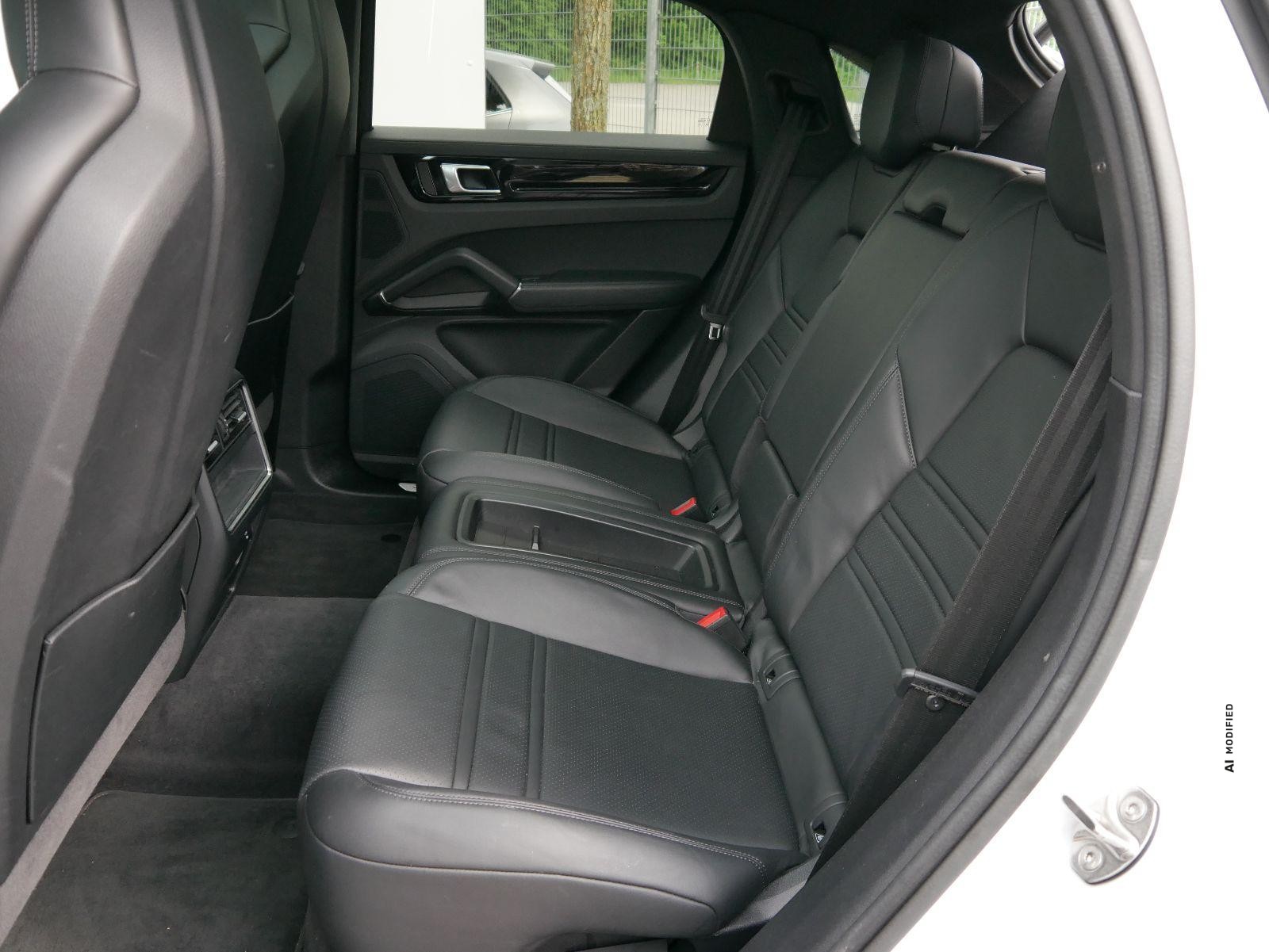 Porsche Cayenne Coupé *LED*SZH*KAMERA*AHK*DAB*NAVI*PANO*HEAD-UP*22 ZOLL*