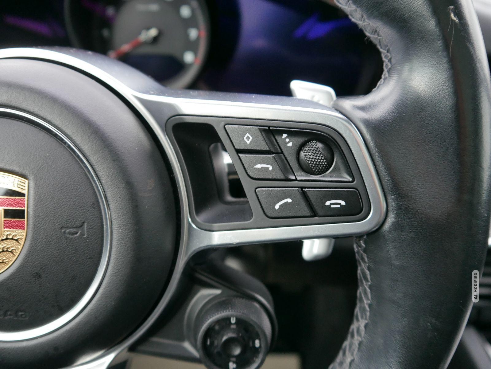 Porsche Cayenne Coupé *LED*SZH*KAMERA*AHK*DAB*NAVI*PANO*HEAD-UP*22 ZOLL*