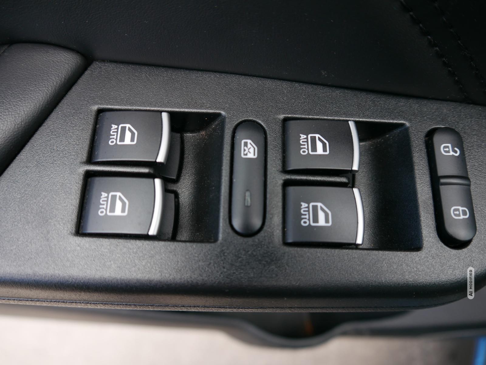 DFSK Seres 3 LUXURY Paket3*NAVI*PANO*LEDER*PDC*SHZ*360*KAMERA*KEYLESS-GO