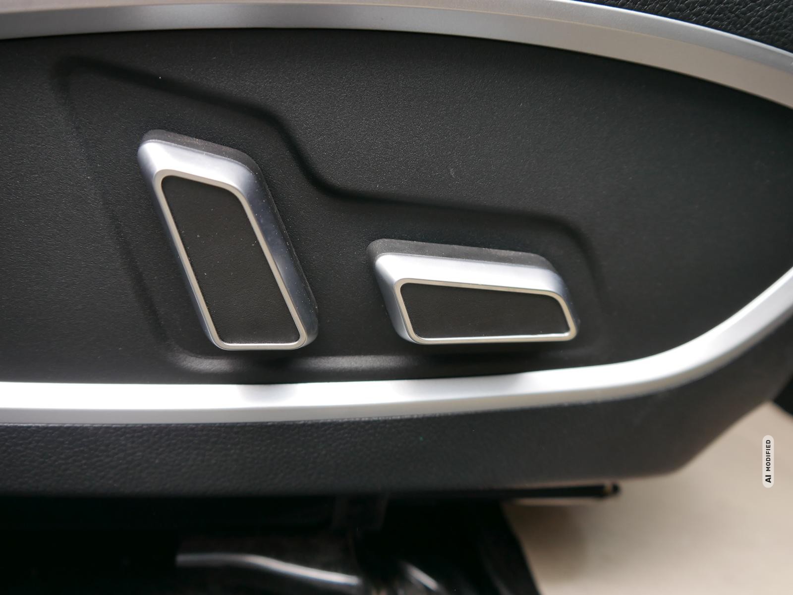 DFSK Seres 3 LUXURY Paket3*NAVI*PANO*LEDER*PDC*SHZ*360*KAMERA*KEYLESS-GO