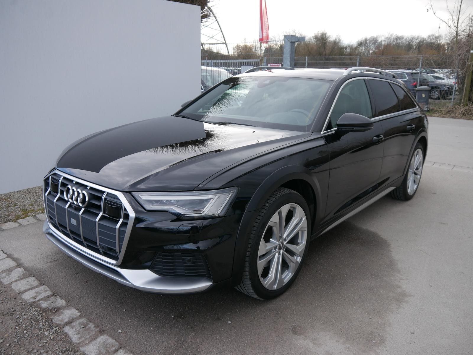 Audi A6 Allroad 50 TDI TIPTRONIC QUATTRO*AHK-SCHWENKBAR*RFK*PDC-HINTEN*TEMPOMAT*VIRTU