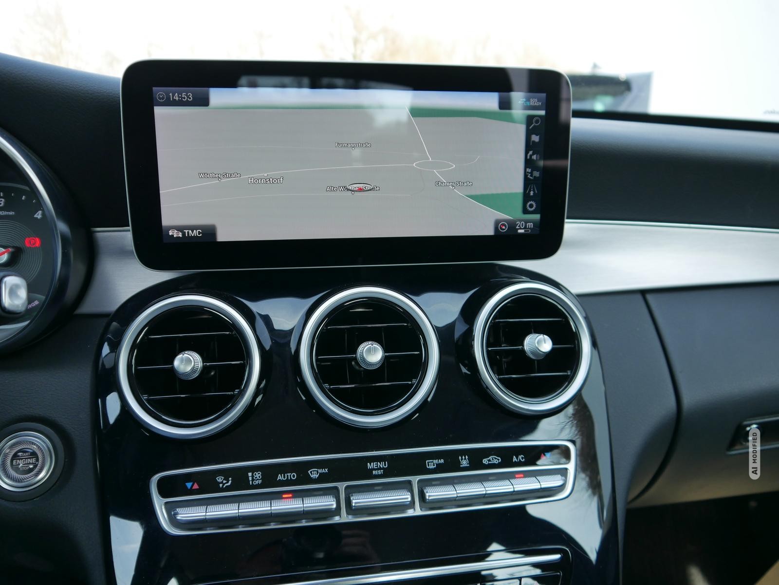Mercedes-Benz C 300 de 9G-TRONIC Avantgarde*NAVI*PDC*LED*SHZ*TEMPOMAT*KLIMAAUTOMATIK*18-ALU