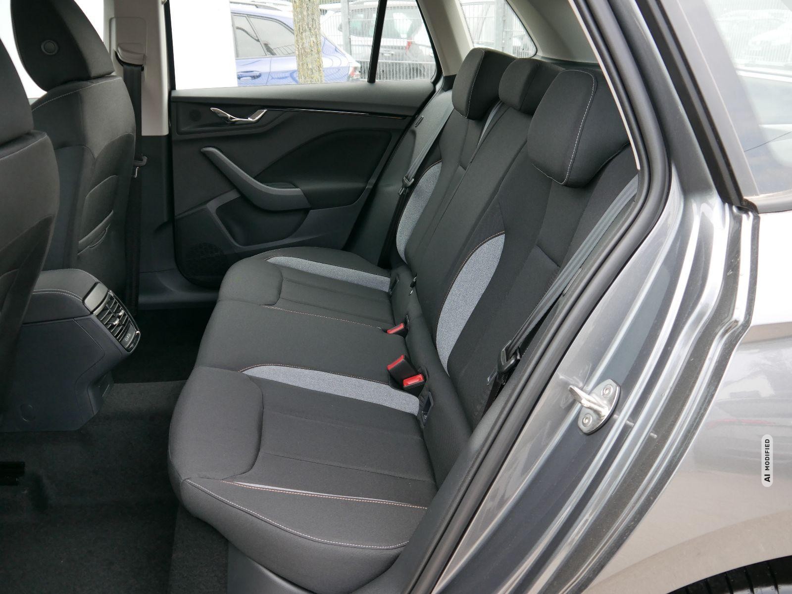Skoda Kamiq 130 Jahre Edition 1,0 TSI DSG*AHK-SCHWENKBAR*PDC-HI*KAMERA*LED*SHZ*TEMPOMA