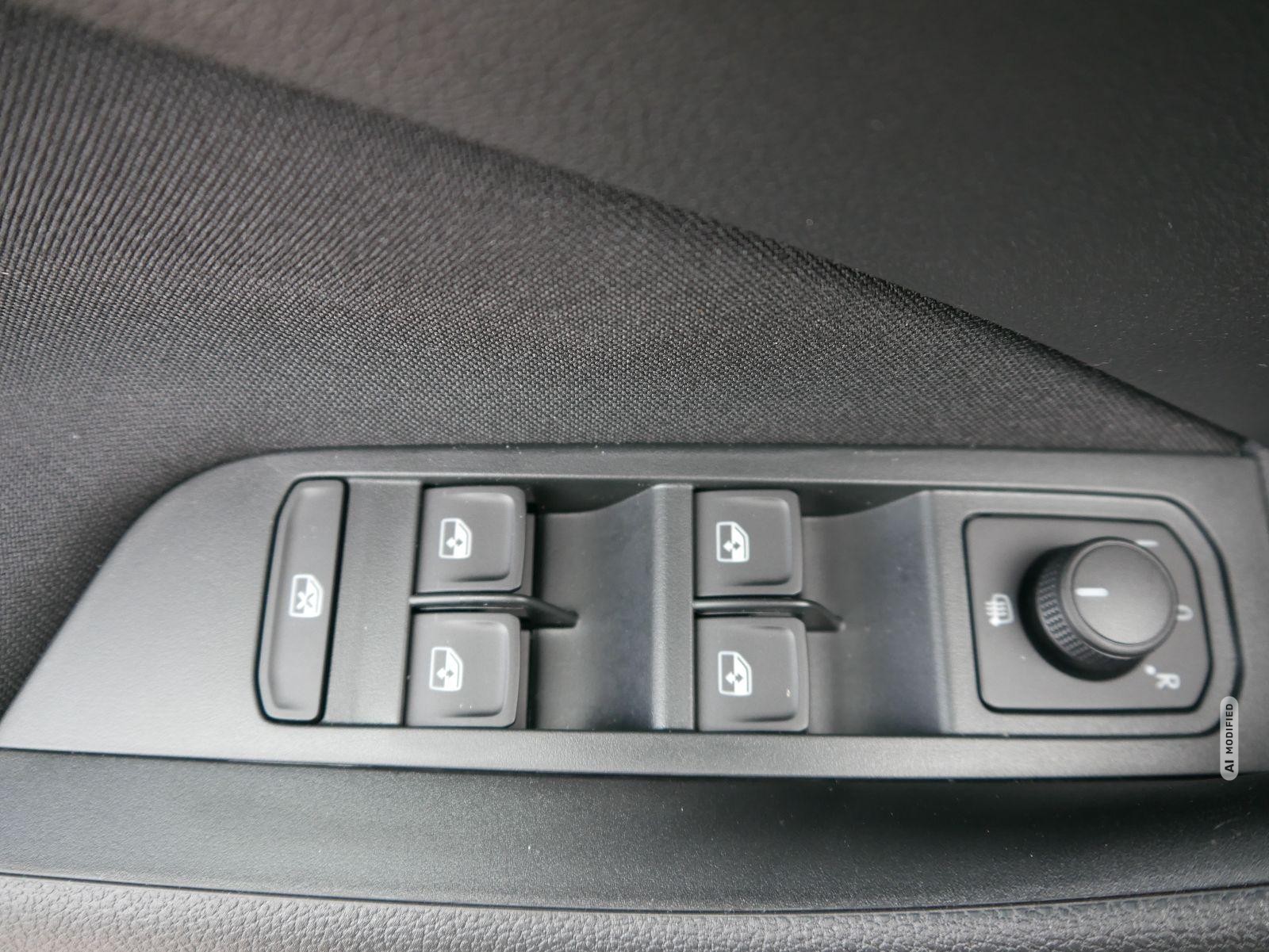 Skoda Kamiq 130 Jahre Edition 1,0 TSI DSG*AHK-SCHWENKBAR*PDC-HI*KAMERA*LED*SHZ*TEMPOMA