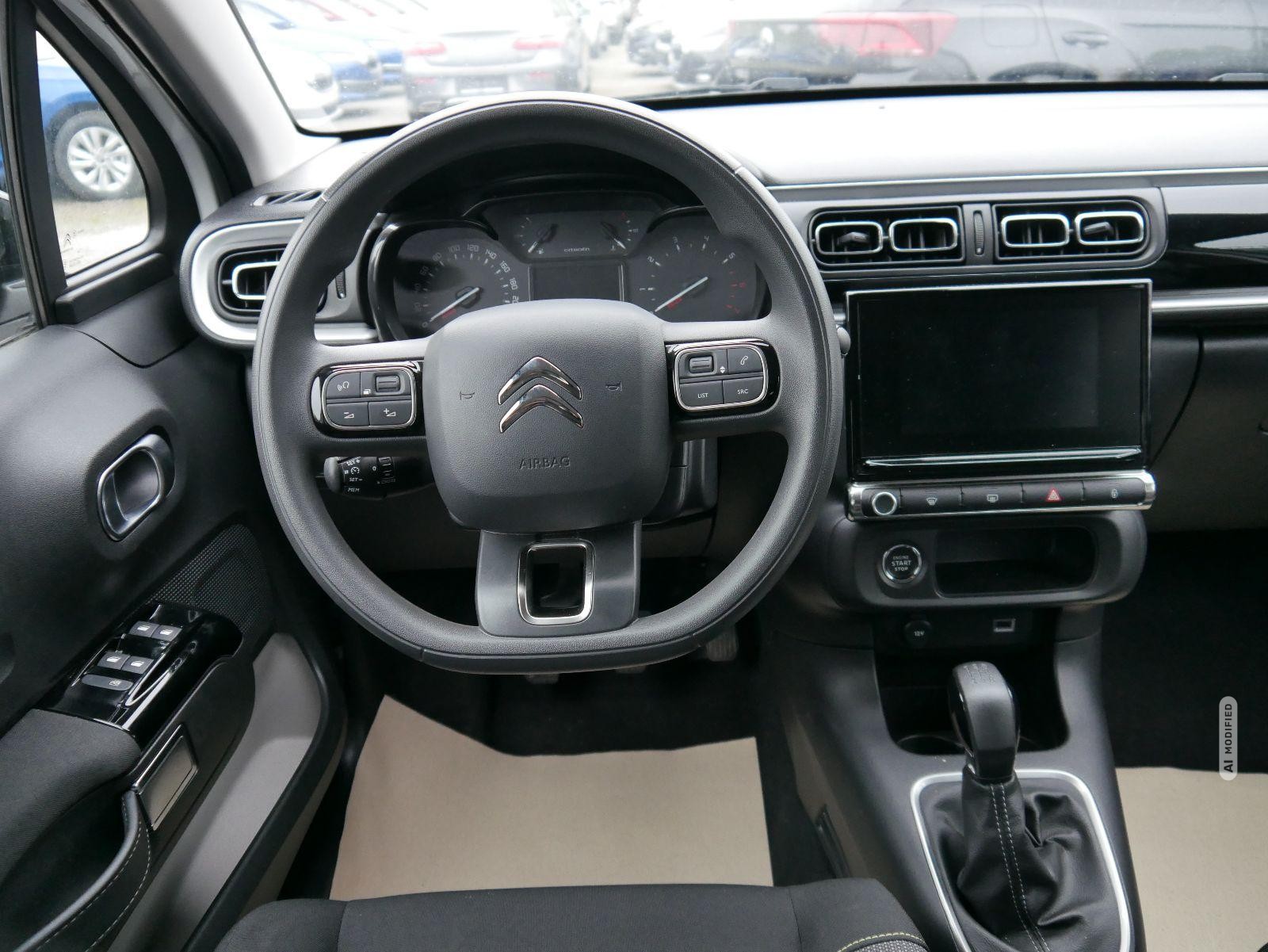 Citroën C3 PureTech Shine*KEYLESS-GO*PDC-HINTEN*TEMPOMAT*SMARTLINK*LED*KLIMA