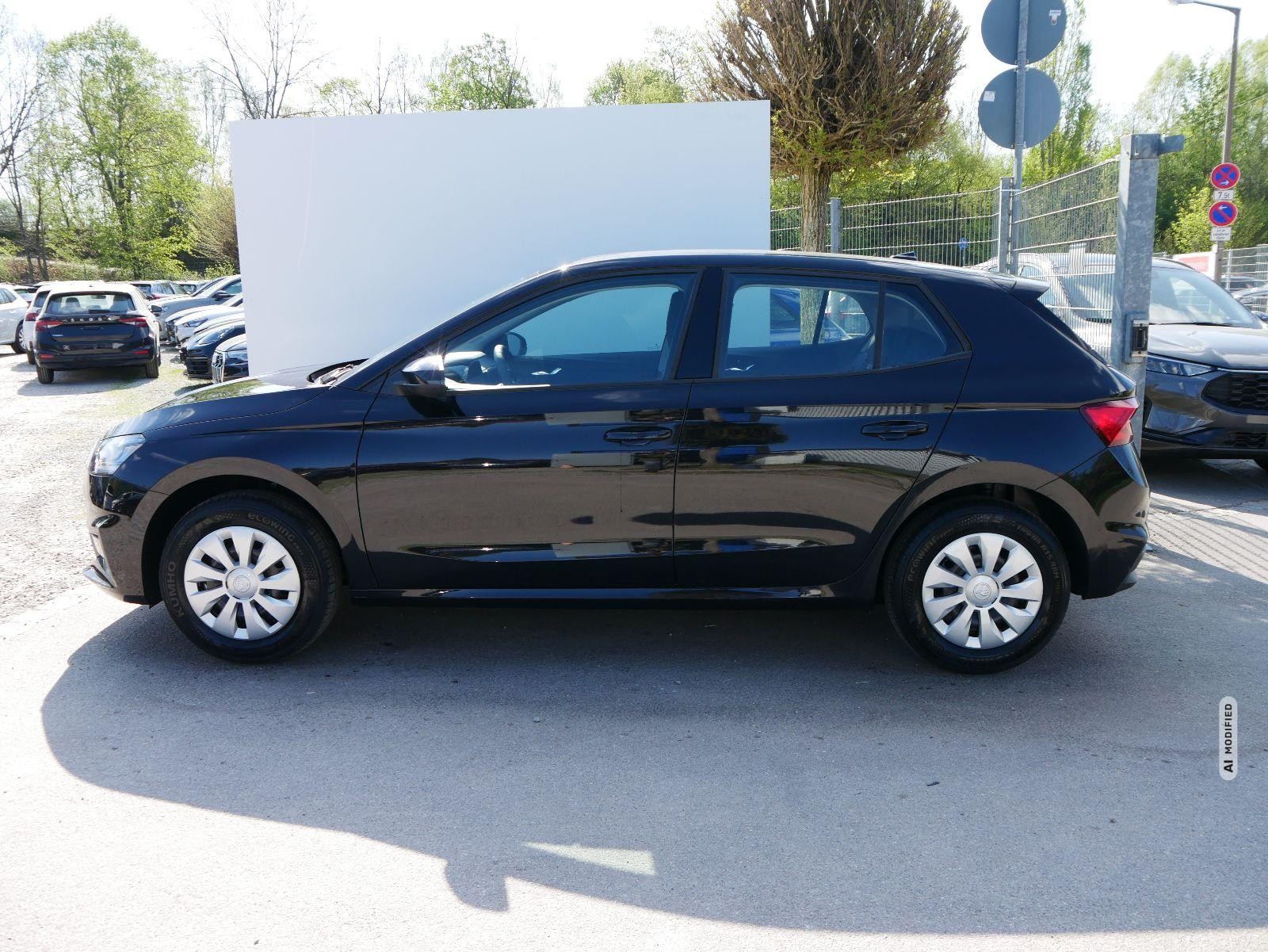Skoda Fabia Selection 1.0 TSI  *LED*PDC-HI*SMARTLINK*SHZ*BLUETOOTH*FRONT-ASSIST