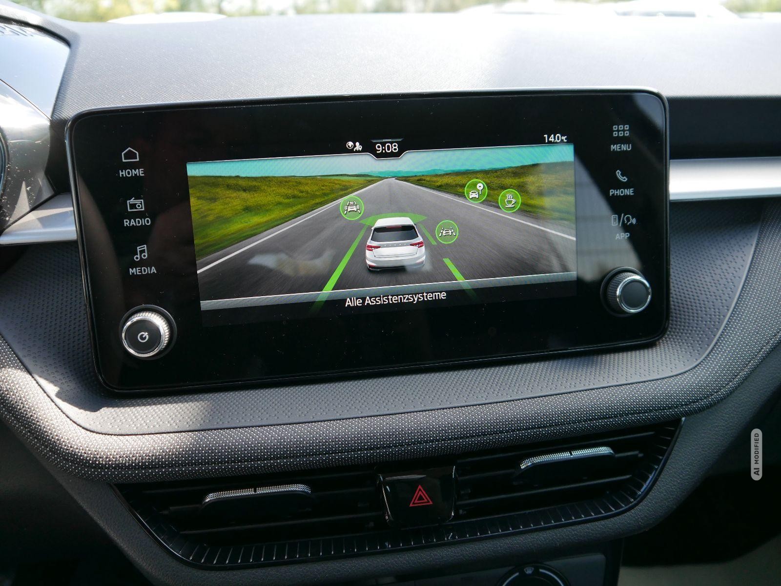 Skoda Fabia Selection 1.0 TSI  *LED*PDC-HI*SMARTLINK*SHZ*BLUETOOTH*FRONT-ASSIST
