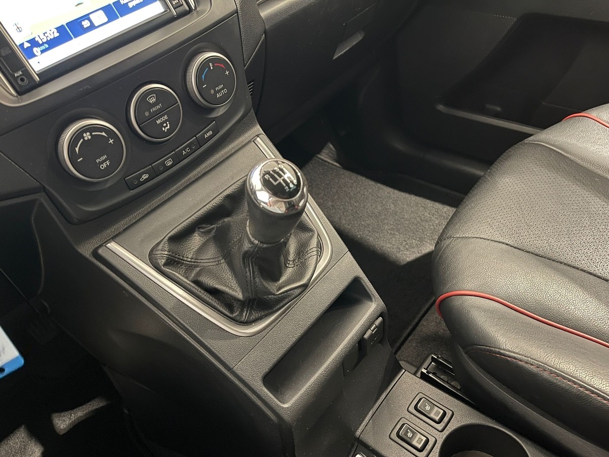 Mazda 5 1.6 7Sitzer LEDER SHZ XENON