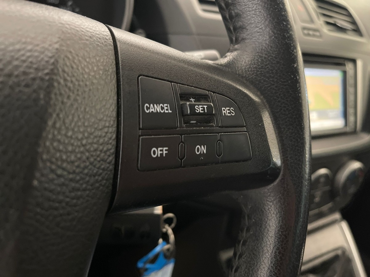 Mazda 5 1.6 7Sitzer LEDER SHZ XENON