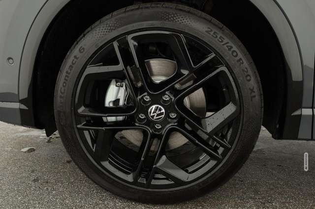 Volkswagen Tiguan TSI DSG 4M R-Line Black, AHK, IQ.Light, 20-Zoll, N