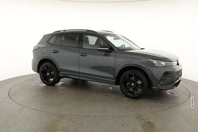 Volkswagen Tiguan TSI DSG 4M R-Line Black, AHK, IQ.Light, 20-Zoll, N