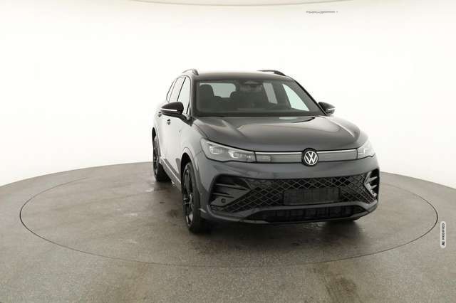 Volkswagen Tiguan TSI DSG 4M R-Line Black, AHK, IQ.Light, 20-Zoll, N