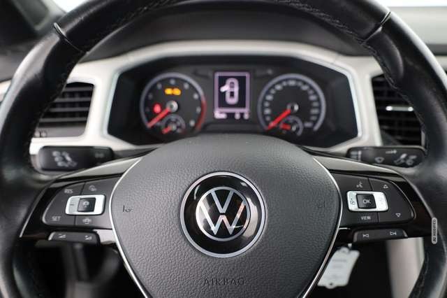 Volkswagen T-Roc 1.5 TSI Style, AHK, Navi, Sitzheizung, App-Connect