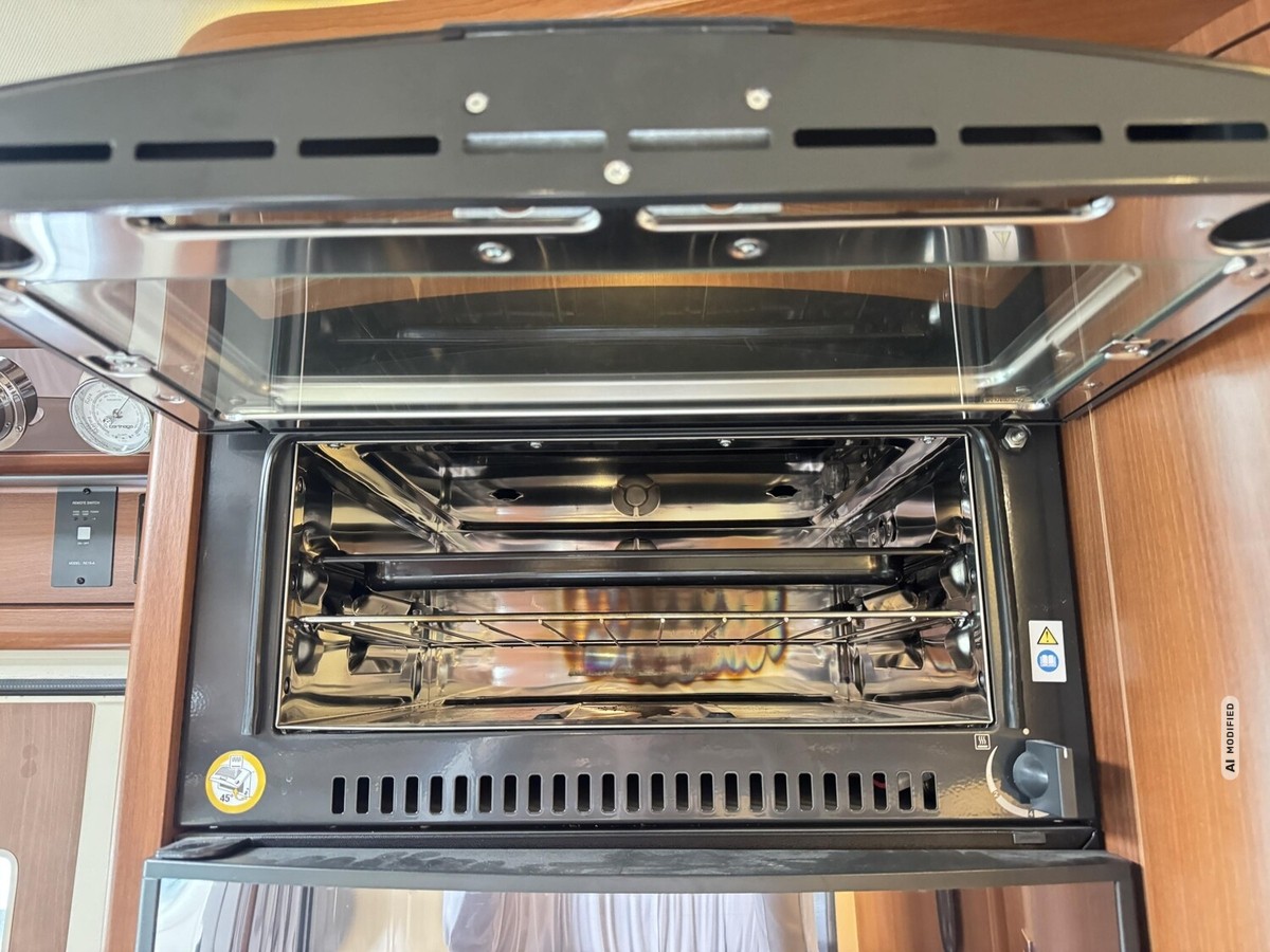 Carthago Chic e-line I 50      Hubstützen+Autark+Alde+Sat TV+Backofen