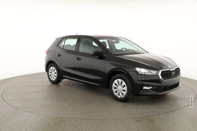 Skoda Fabia 1.0 TSI Selection, AHK, Tempomat, Ladeboden, Park,