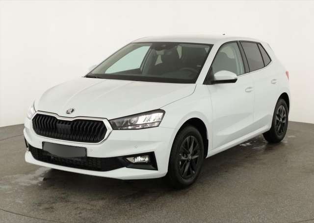 Skoda Fabia 1.0 TSI DSG Selection, KESSY, Kamera, 15-Zoll schw