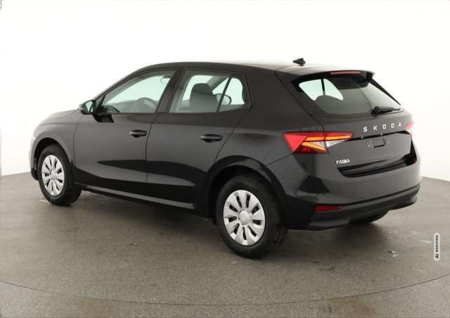 Skoda Fabia 1.0 TSI Selection, AHK, Tempomat, Ladeboden, Park,