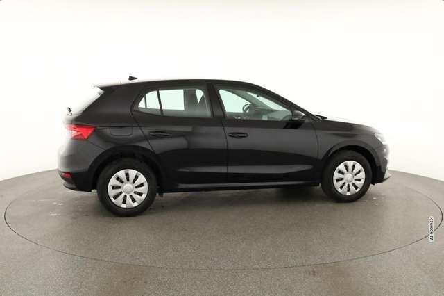Skoda Fabia 1.0 TSI Selection, AHK, Tempomat, Ladeboden, Park,
