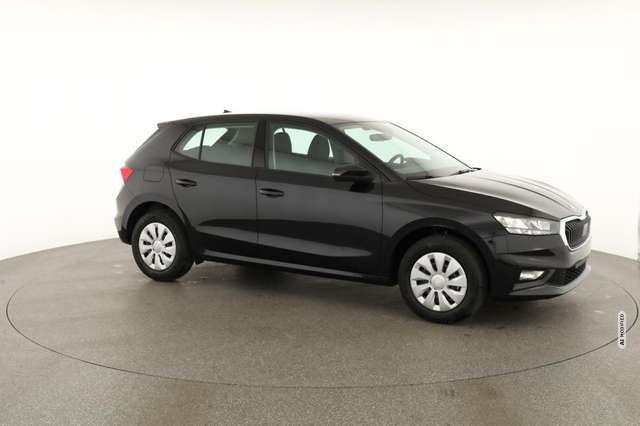 Skoda Fabia 1.0 TSI Selection, AHK, Tempomat, Ladeboden, Park,
