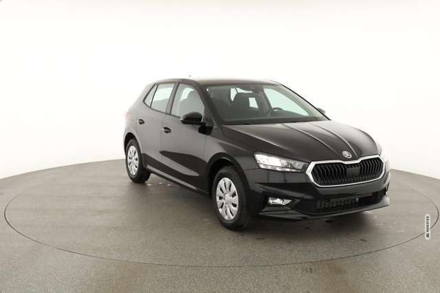 Skoda Fabia 1.0 TSI Selection, AHK, Tempomat, Ladeboden, Park,