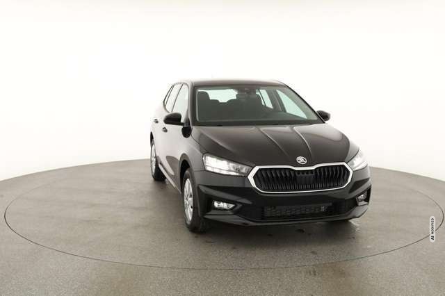 Skoda Fabia 1.0 TSI Selection, AHK, Tempomat, Ladeboden, Park,