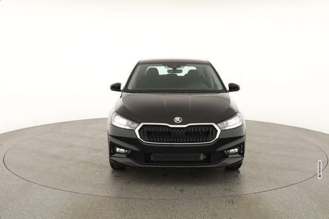 Skoda Fabia 1.0 TSI Selection, AHK, Tempomat, Ladeboden, Park,