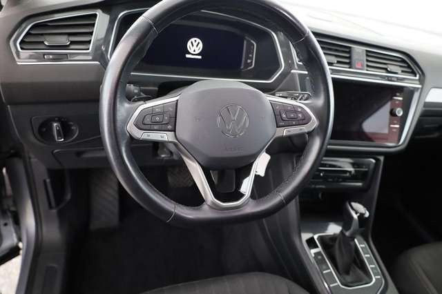 Volkswagen Tiguan Allspace 1.5 TSI DSG Life, AHK, ACC, 7-Sitzer, Navi, 18-Zol
