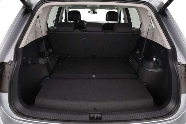Volkswagen Tiguan Allspace 1.5 TSI DSG Life, AHK, ACC, 7-Sitzer, Navi, 18-Zol