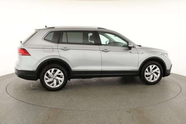 Volkswagen Tiguan Allspace 1.5 TSI DSG Life, AHK, ACC, 7-Sitzer, Navi, 18-Zol