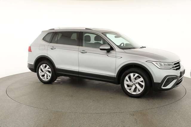 Volkswagen Tiguan Allspace 1.5 TSI DSG Life, AHK, ACC, 7-Sitzer, Navi, 18-Zol