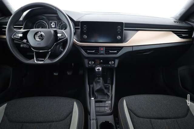 Skoda Kamiq 1.0 TSI Style, LED, Kamera, Winter, ACC, 17-Zoll