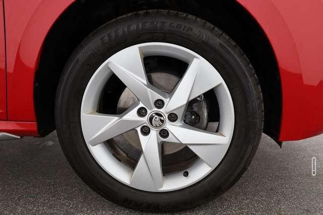 Skoda Kamiq 1.0 TSI Style, LED, Kamera, Winter, ACC, 17-Zoll