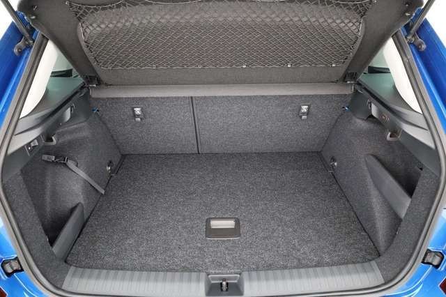 Skoda Kamiq 1.0 TSI DSG Selection, AHK, Matrix, Kamera, Ladebo